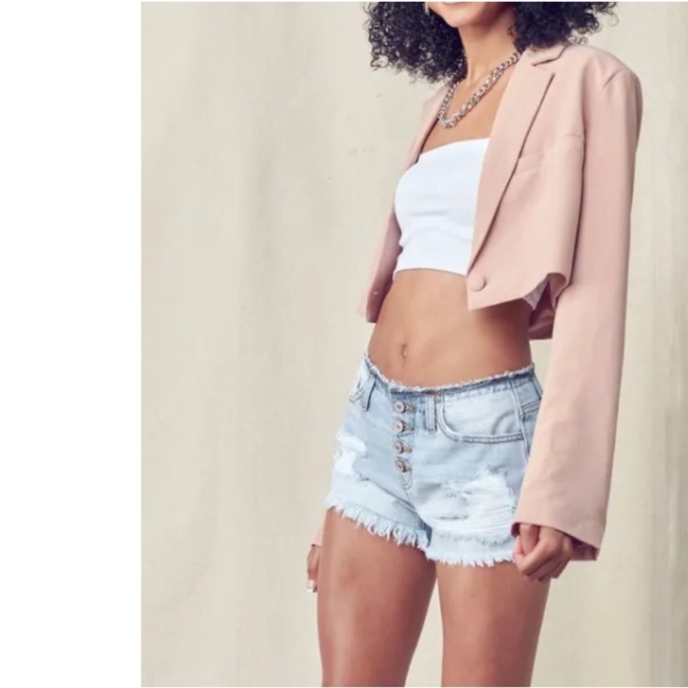 Distressed raw waist lo rise exposed buttonfly Kancan frayed denim shorts
